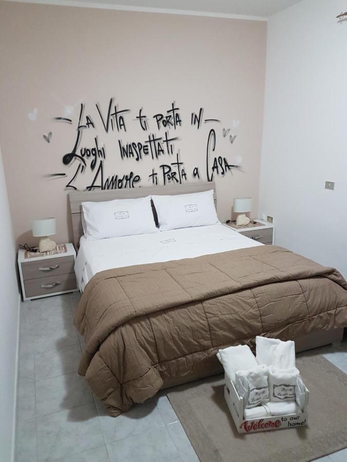 B&B La dolce notte Santa Maria Capua Vetere Extérieur photo